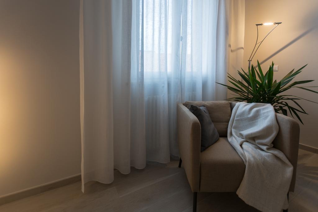 St. Vitale'S Basilic View Elegant Apartment ราเวนนา ภายนอก รูปภาพ
