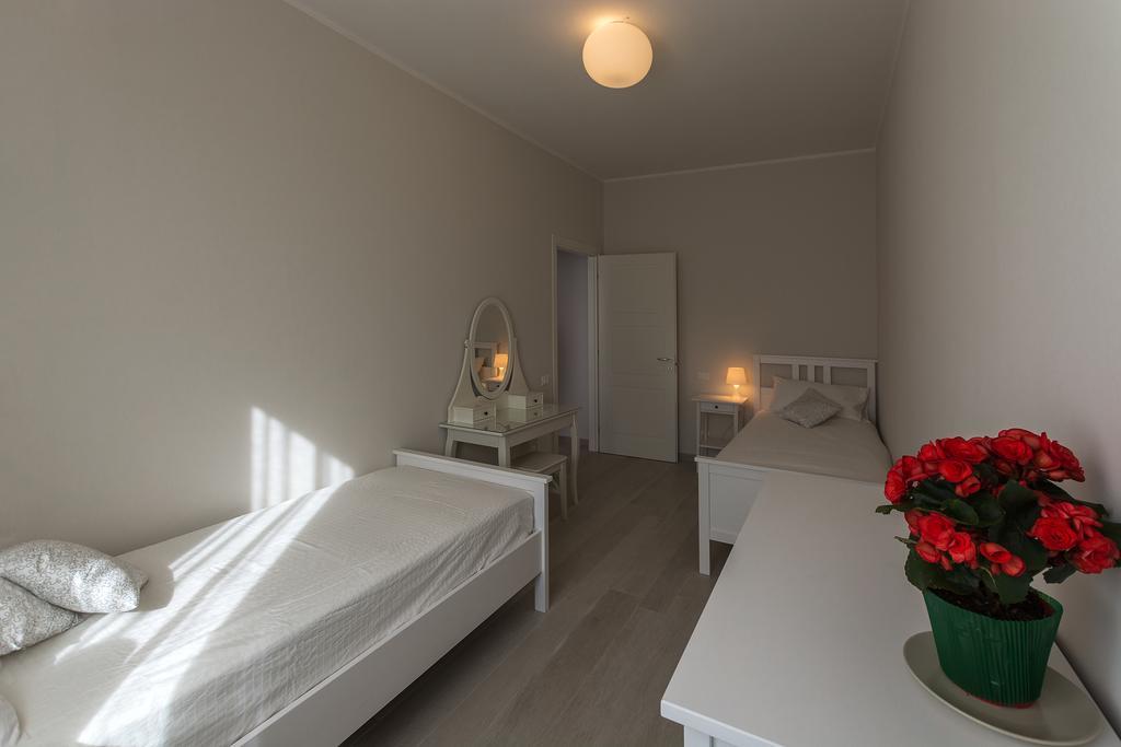 St. Vitale'S Basilic View Elegant Apartment ราเวนนา ภายนอก รูปภาพ