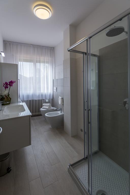 St. Vitale'S Basilic View Elegant Apartment ราเวนนา ภายนอก รูปภาพ