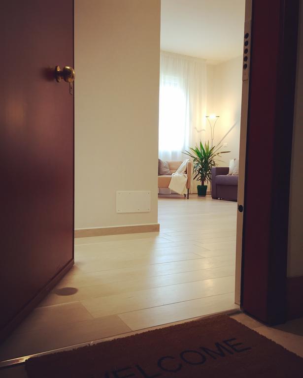 St. Vitale'S Basilic View Elegant Apartment ราเวนนา ภายนอก รูปภาพ
